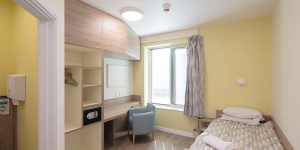 Manipulationssichere Leuchten für Patientenzimmer