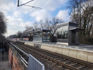 Modernisierung Essen Nord Zollverein: Einheitliches Beleuchtungskonzept mit STROMMA für Bahnsteig und Zuwegung.